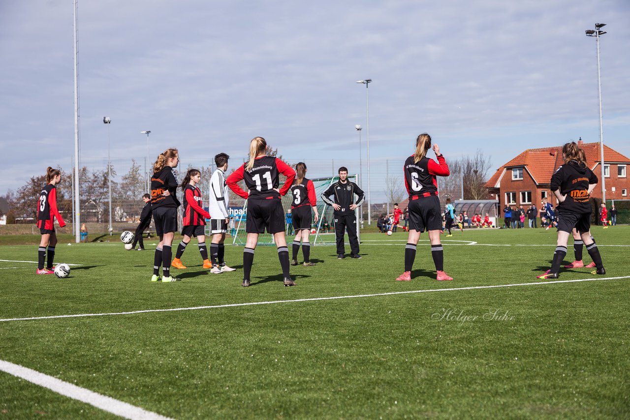 Bild 58 - B-Juniorinnen SG Weststeinburg/Bei - SV Fisia 03 : Ergebnis: 1:2